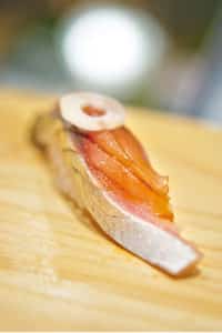 tokyo poisson cru